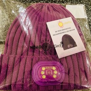 HEADLIGHTZ® KNIT RECHARGEABLE LED BEANIE